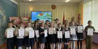 "Мы о войне стихами говорим"